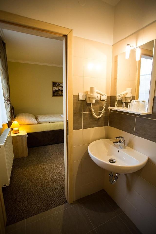 Ferdinand Penzion Moldava nad Bodvou Room photo